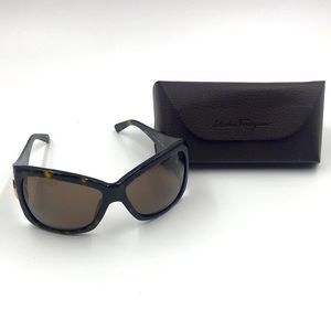 SOLD SALVATORE FERRAGAMO Authentic women Sunglasses